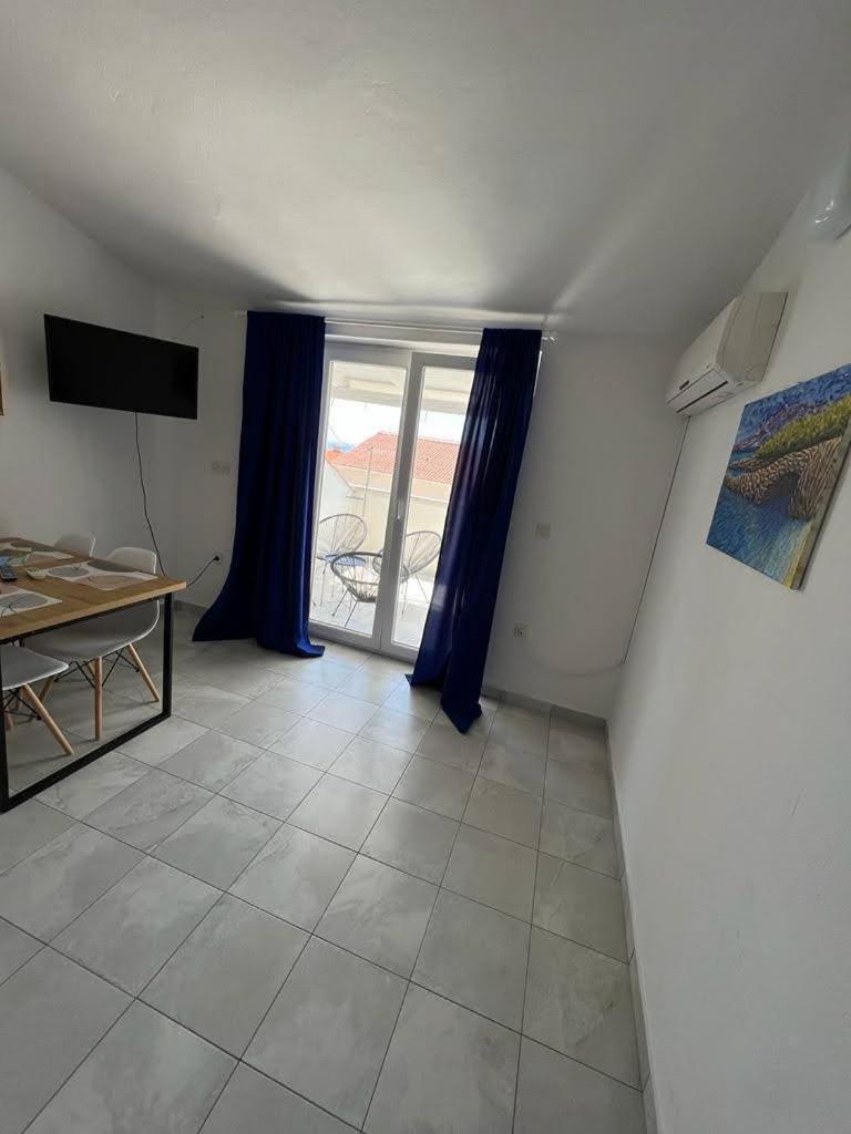 Apartmani Yin&Yang Novalja Exterior foto